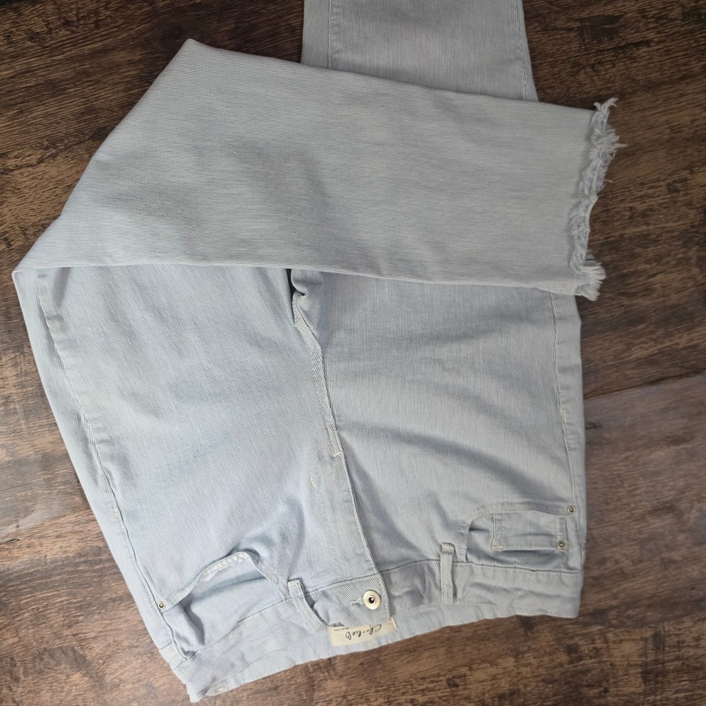 CHARLIE B Pants Womens 10 Blue Striped Raw Hem Slim Leg C5139-892B